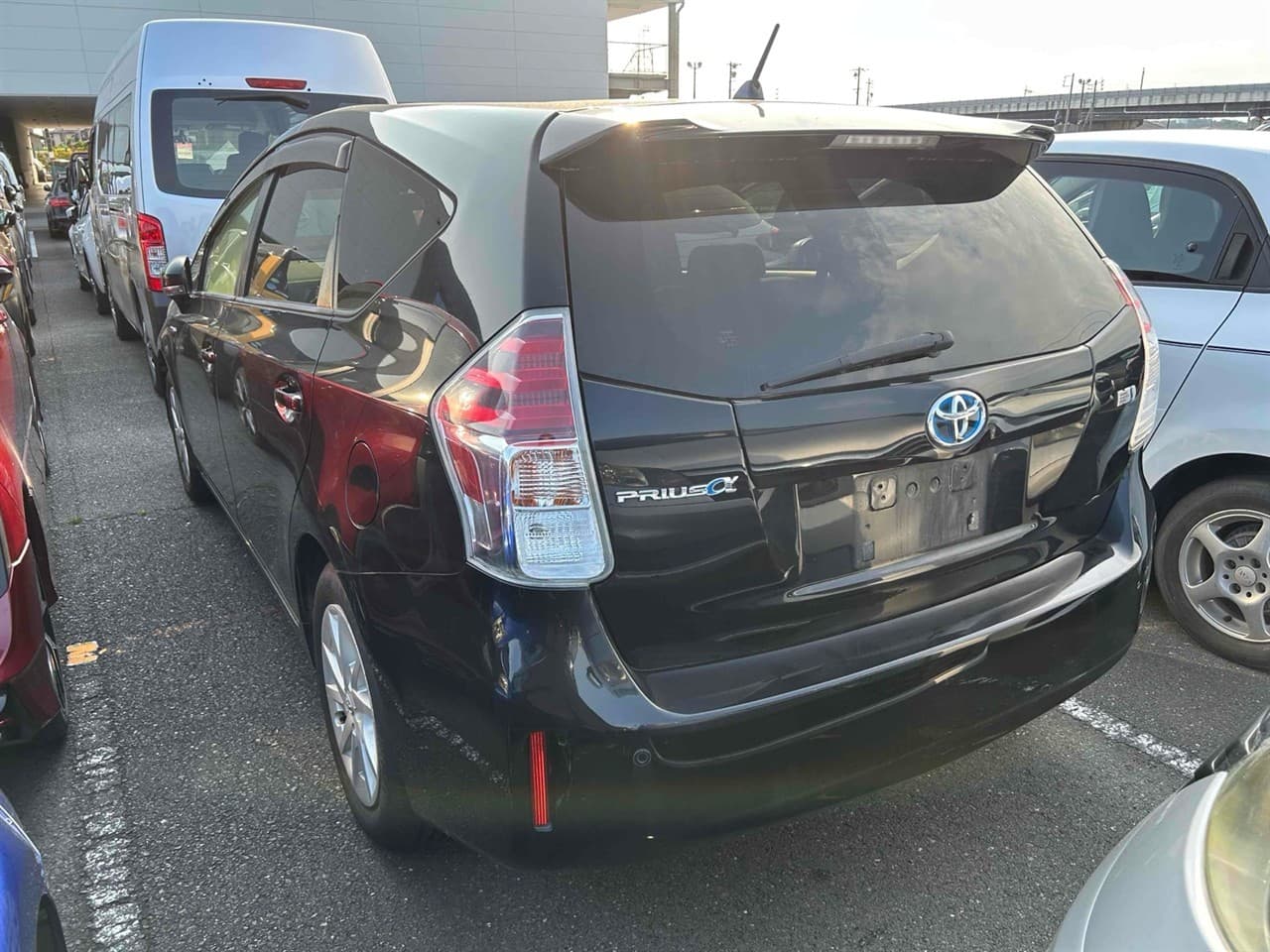 2015 Toyota Prius Alpha G Half Leather Trim
